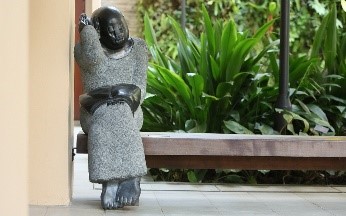 Bookreader sculpture at Botany Centre Level 1